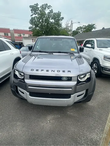 2023 Land Rover Defender