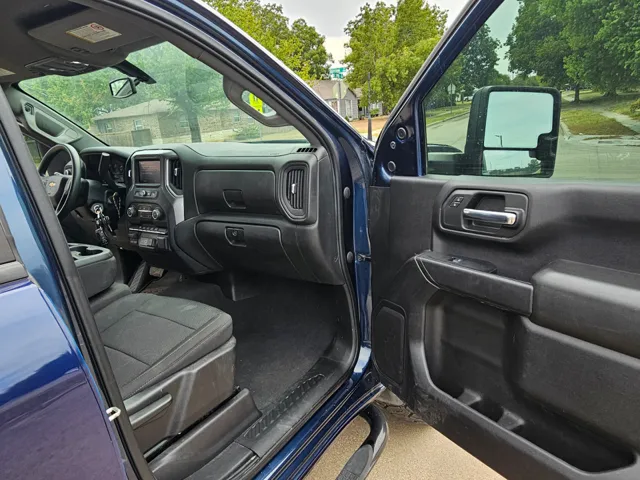 2022 Chevrolet Silverado 2500HD Custom - Photo 17