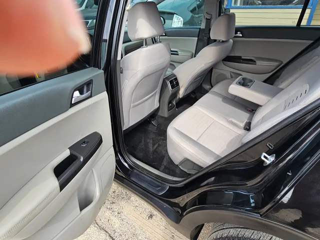 2019 Kia Sportage LX - Photo 16