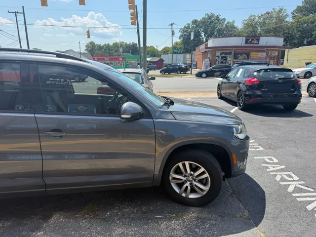 2016 Volkswagen Tiguan S - Photo 7