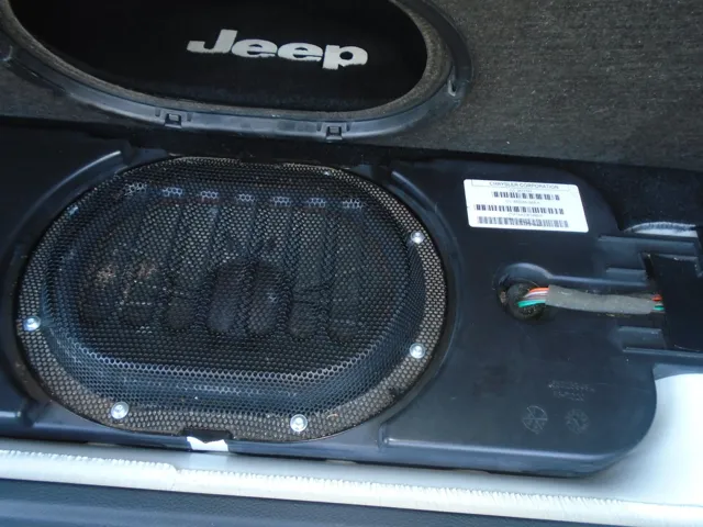 2015 Jeep Wrangler Unlimited Sahara - Photo 29
