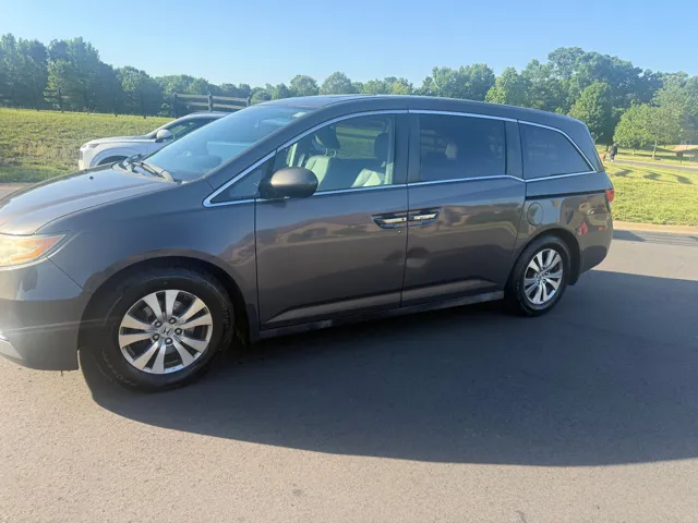 2014 Honda Odyssey EX-L w/DVD Rear Entertainment System's photo