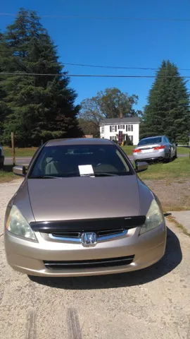 2005 Honda Accord LX's photo