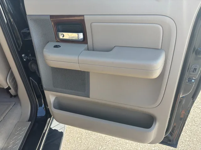 2008 Ford F-150 photo 20