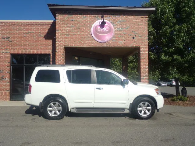 2014 Nissan Armada SV
