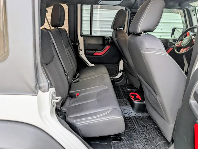 2018 Jeep Wrangler JK Unlimited Rubicon - Photo 17