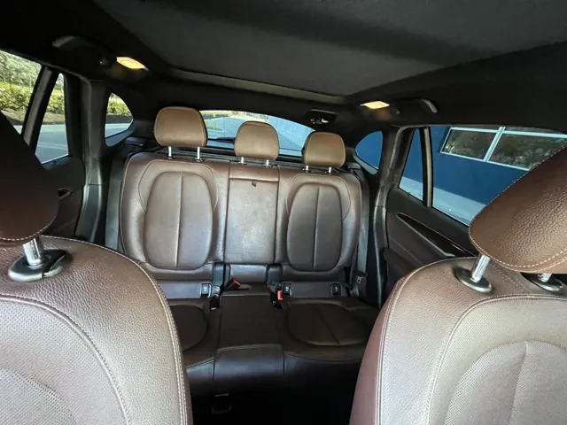 2017 BMW X1 28i - Photo 14
