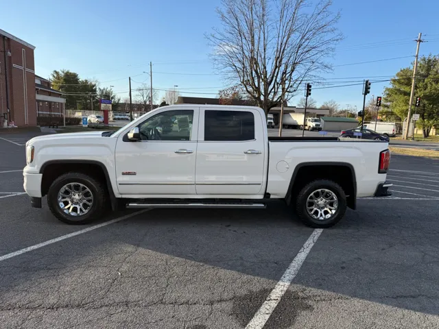 2016 GMC Sierra 1500 SLE's photo
