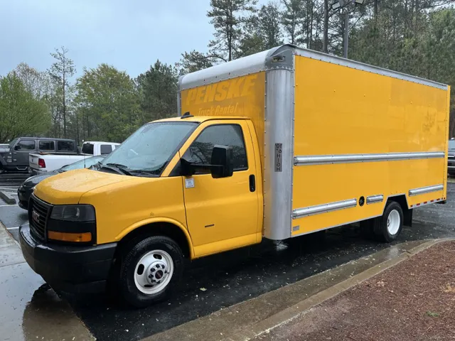 2021 GMC Savana Cutaway