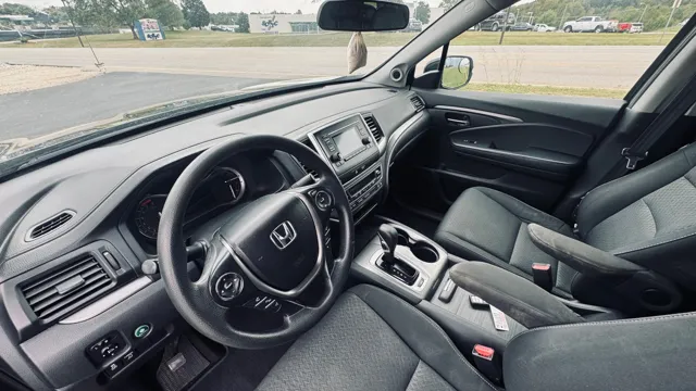 2019 Honda Ridgeline Sport - Photo 9