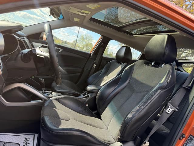 2012 Hyundai Veloster Base