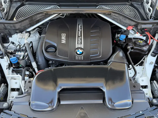 2015 BMW X5 xDrive35d - Photo 22