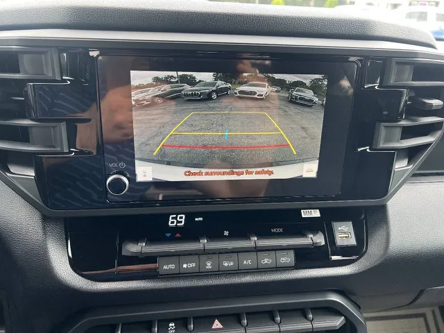 2025 Toyota Tundra SR - Photo 31