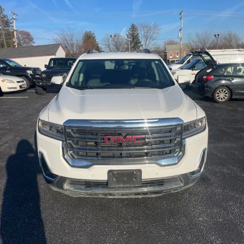 2022 GMC Acadia SLT's photo