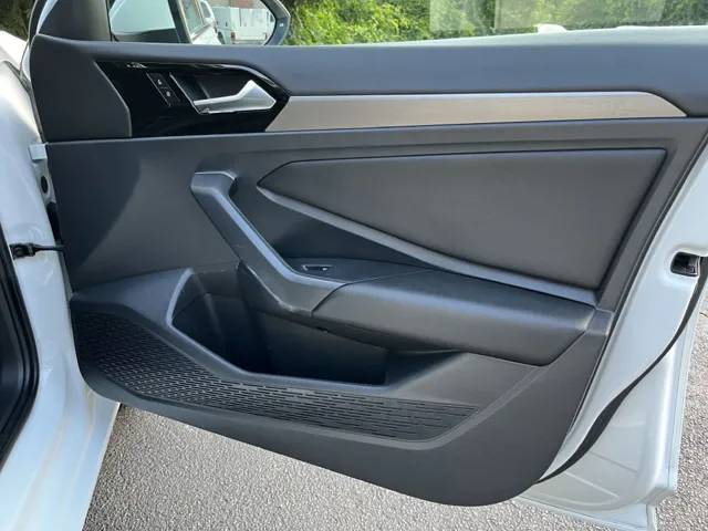2019 Volkswagen Jetta SEL Premium - Photo 16