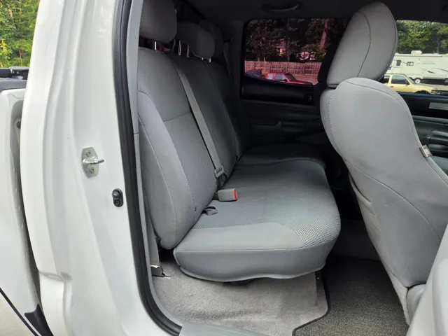 2011 Toyota Tacoma Base - Photo 13