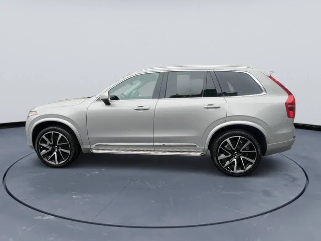 2023 Volvo XC90 Plus - Photo 7