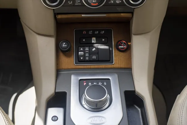 2016 Land Rover LR4 HSE - Photo 23