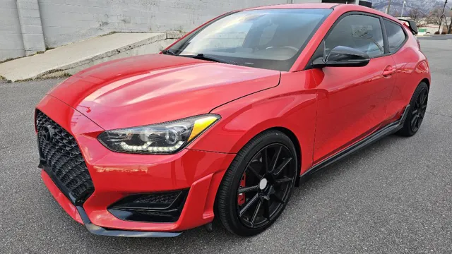 2021 Hyundai Veloster N's photo