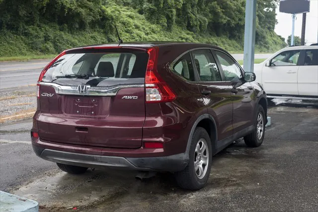 2015 Honda CR-V LX - Photo 6