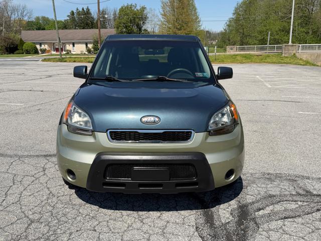 2011 Kia Soul +