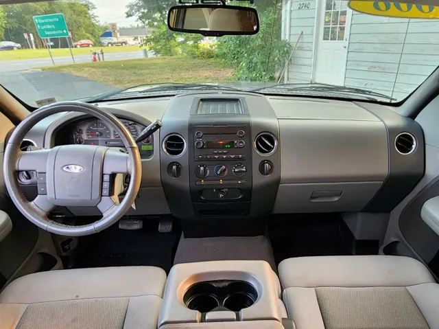 2006 Ford F-150 XLT photo 16