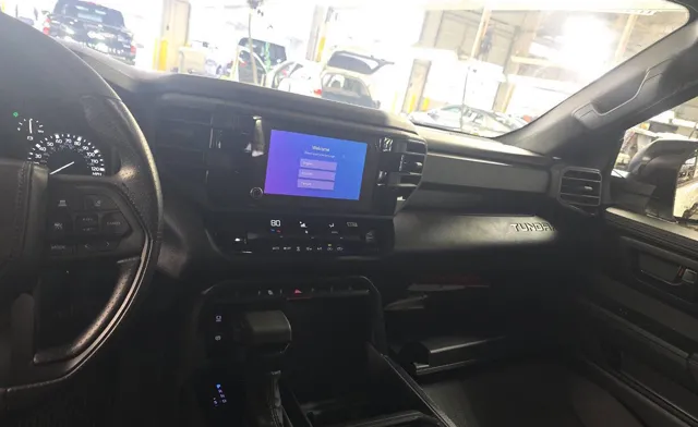 2025 Toyota Tundra SR - Photo 10