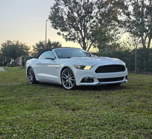 2015 Ford Mustang V6's photo