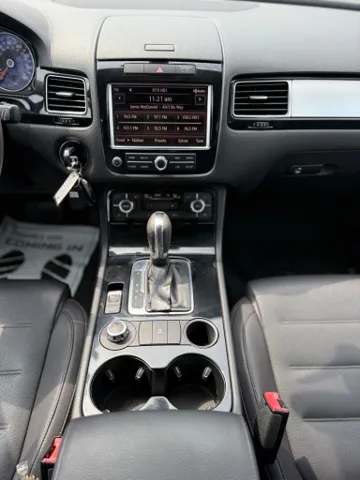 2011 Volkswagen Touareg Sport - Photo 31