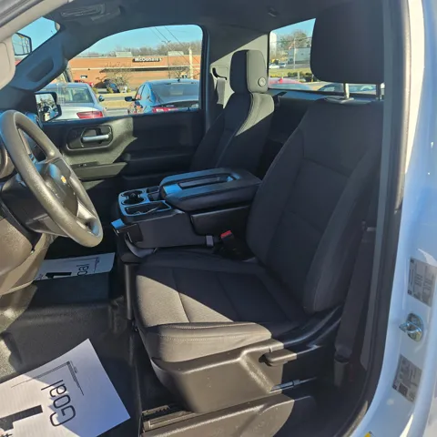 2023 Chevrolet Silverado 1500 photo 8