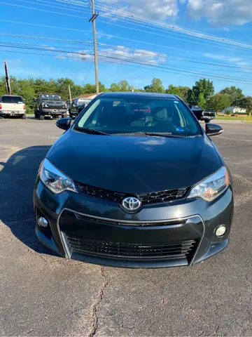 2015 Toyota Corolla S Plus