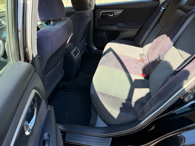 2013 Nissan Altima Sedan - Photo 20