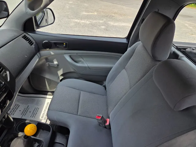 2014 Toyota Tacoma Base - Photo 14