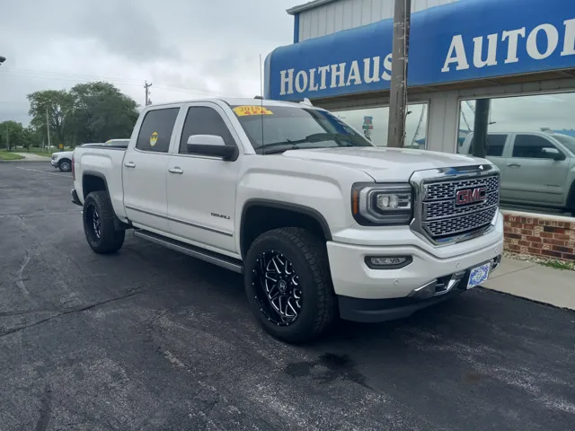 2018 GMC Sierra 4WD Crew Cab Short Box's photo