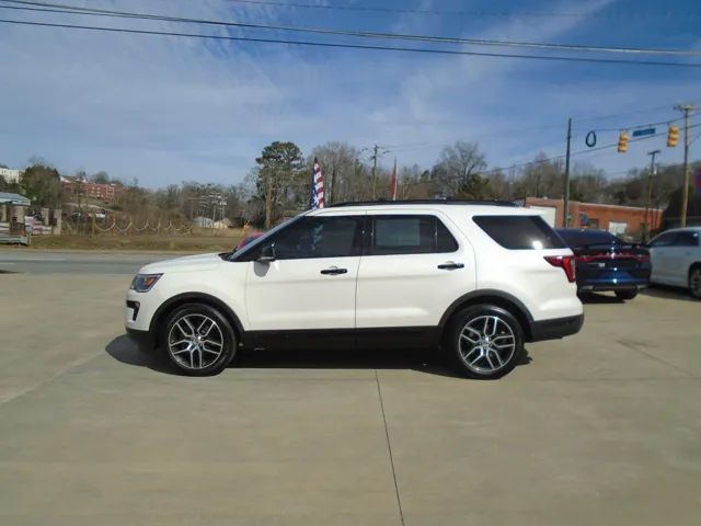 2018 Ford Explorer Sport