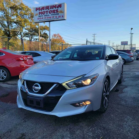 2018 Nissan Maxima S's photo