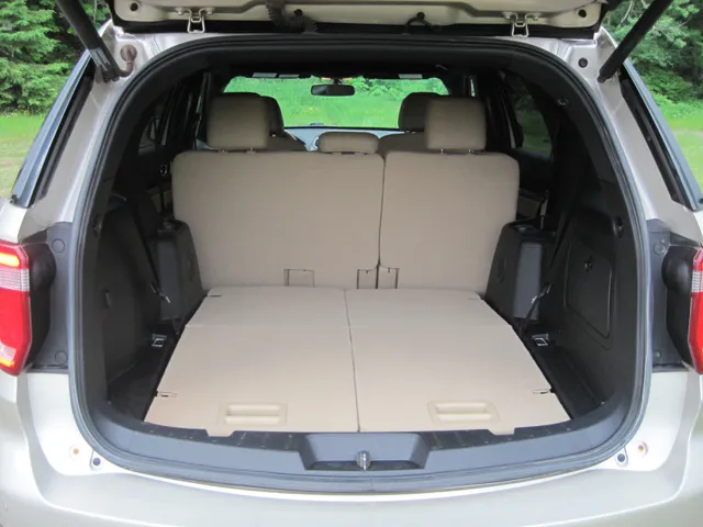 2017 Ford Explorer XLT - Photo 10