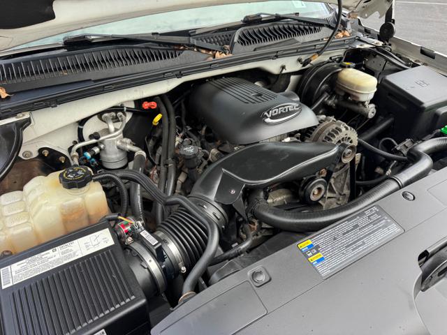 2005 Chevrolet Silverado 1500 Ext. Cab Long Bed 4WD