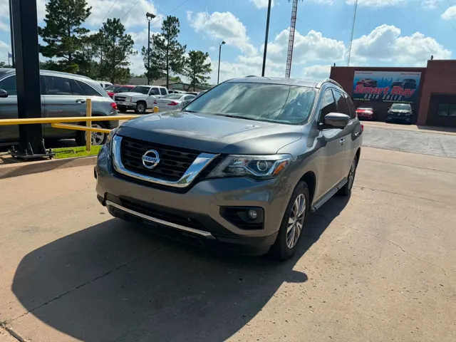 2020 Nissan Pathfinder SL 4WD's photo