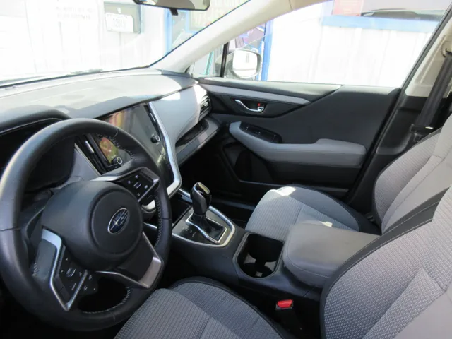 2022 Subaru Outback Premium - Photo 18