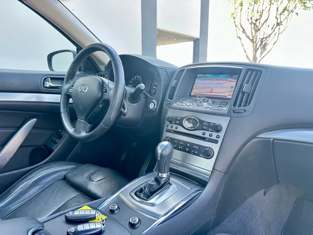2011 INFINITI G Coupe 37 Journey - Photo 48