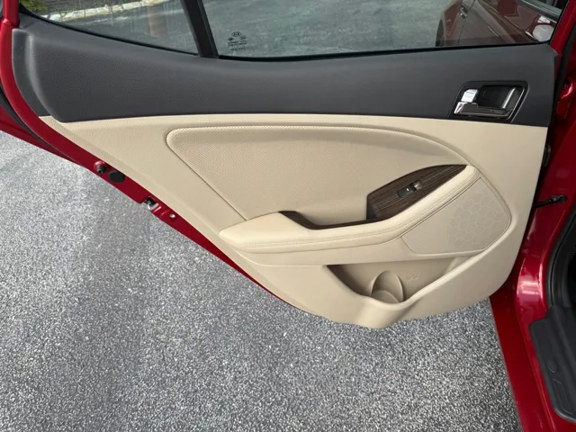 2012 Kia Optima EX - Photo 14