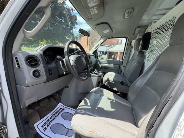 2013 Ford Econoline E-350 Super Duty