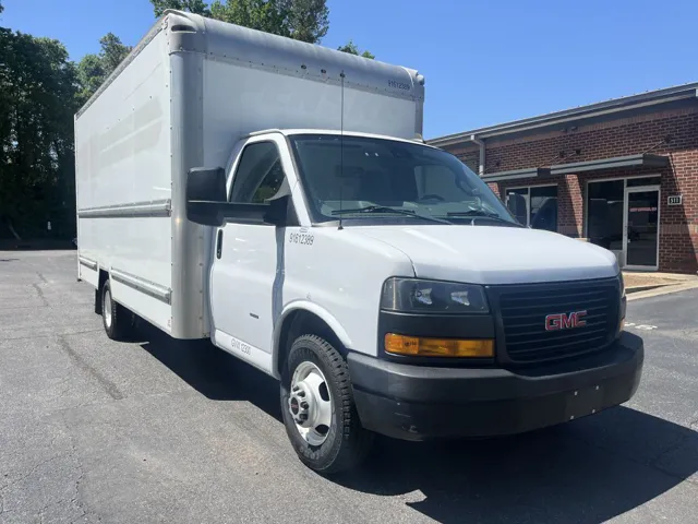 2019 GMC Savana Cutaway