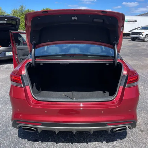 2018 Kia Optima SX - Photo 12