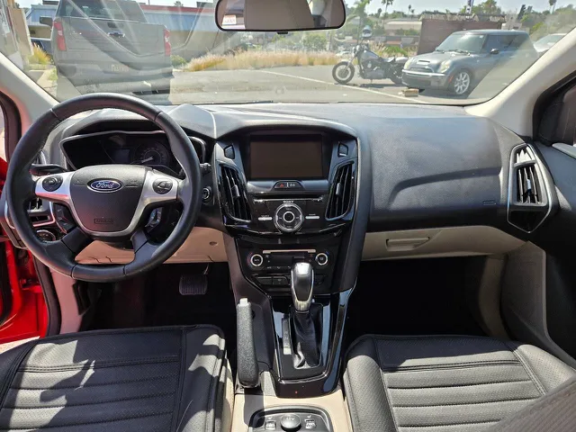 2014 Ford Focus Electric - Photo 32