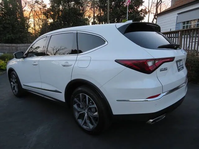 2022 Acura MDX Technology photo 3