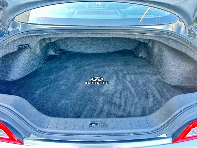 2011 INFINITI G Coupe 37 Journey - Photo 41