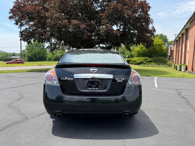 2010 Nissan Altima 3.5 SR