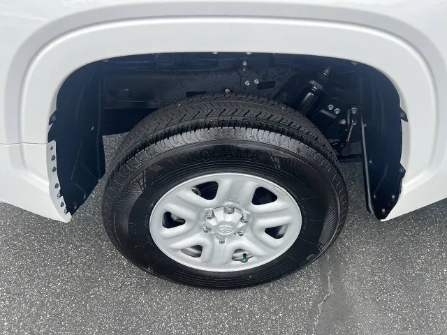 2025 Toyota Tundra SR - Photo 37